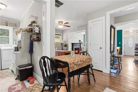 Entry Way - 225 Bellview St, Winder, GA 30680 photo 1 of 3