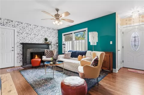Living - 225 Bellview St, Winder, GA 30680 photo 1 of 1