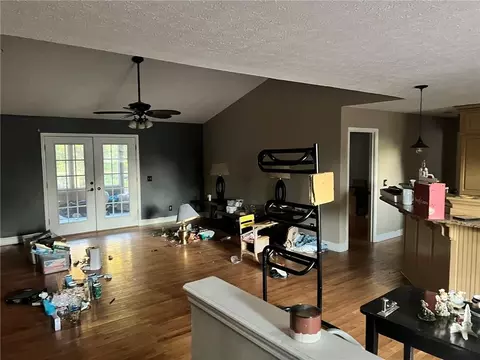 Living - 200 Roberts Way, Cornelia, GA 30531 photo 1 of 5