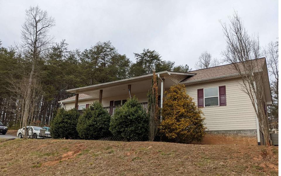 90 Copperhill Church Ln, Warne, NC 28909 19 Photos MLS 315337 Movoto