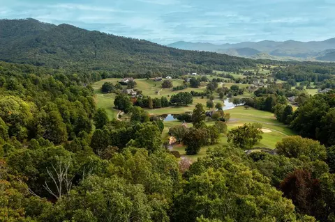 29 Indian Trl # C, Hayesville, NC 28904