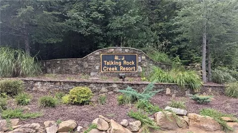 278 Adair Dr, Talking Rock, GA 30734