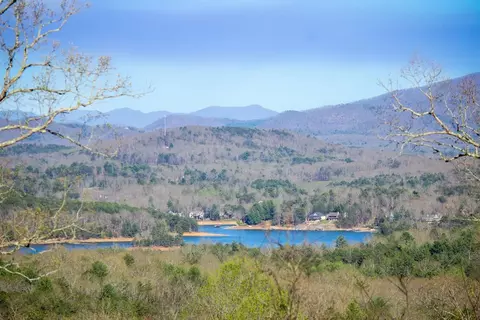 41 Ac Loving Rd, Blairsville, GA 30512