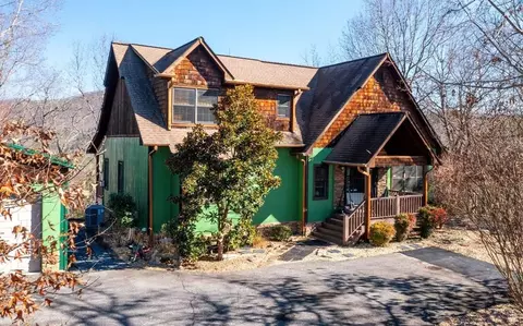 1248 Spaniard Point Rd, Hiawassee, GA 30546