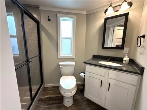 Bath - 8 Mountain Meadows Dr, Morganton, GA 30560 photo 2 of 2
