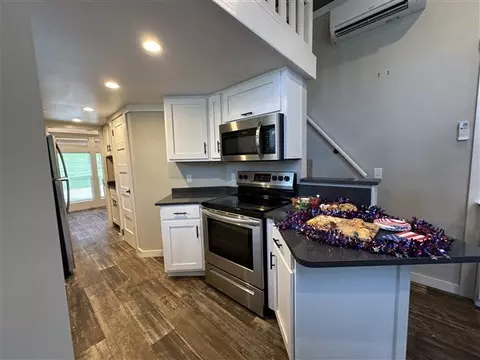 Kitchen - 8 Mountain Meadows Dr, Morganton, GA 30560 photo 6 of 7