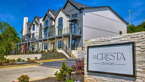1281 E Apt 2 E Main St, Blue Ridge, GA 30513