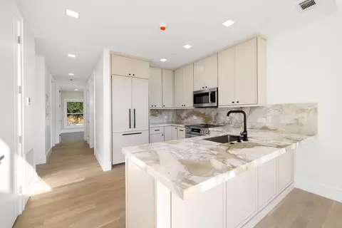 1281 E Apt 4 E Main St, Blue Ridge, GA 30513