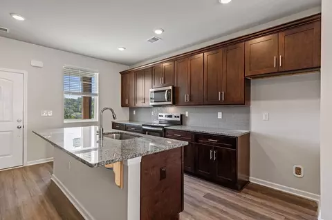 Kitchen - Unit 31 Grove Loop, Blue Ridge, GA 30513 photo 10 of 18