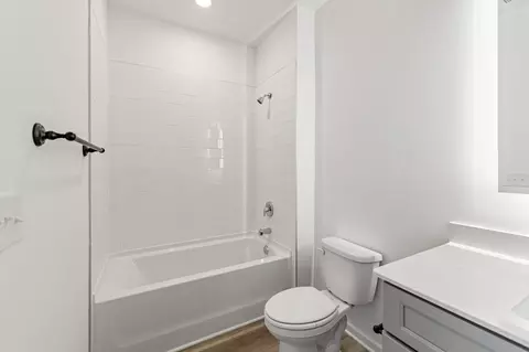 Bath - Unit 31 Grove Loop, Blue Ridge, GA 30513 photo 1 of 9