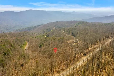 16 Summit Pass, Chatsworth, GA 30705