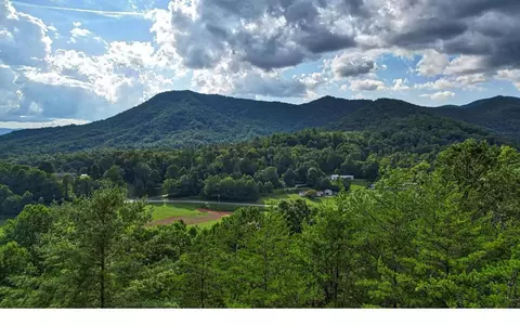 Tract 1a Barefoot Hill 1a, Hiawassee, GA 30546