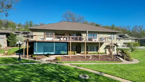 1688 Lakeview Drive 1a, Young Harris, GA 30582