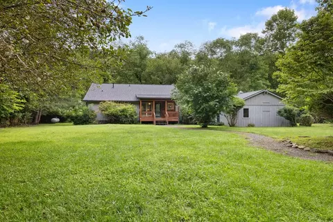 76 Misty River Ln, Hayesville, NC 28904