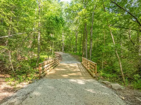 1298 Cold Stream Trl, Jasper, GA 30143