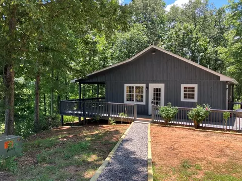 97 Concord Trl, Murphy, NC 28906