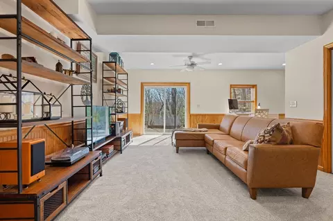 Living - 161 Boulder Mountain Dr, Murphy, NC 28906 photo 4 of 5