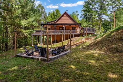 16 Toccoa Ridge Rd, Mineral Bluff, GA 30559