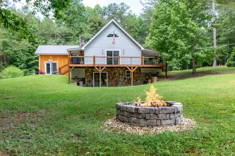 411 Piney Acres Rd, Blue Ridge, GA 30513