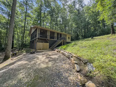 89 Box Turtle Ln, Murphy, NC 28906