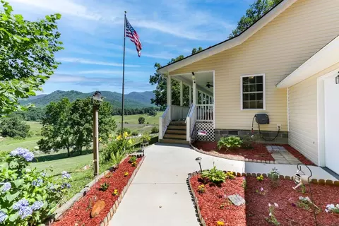 770 Geisky Creek Rd, Hayesville, NC 28904