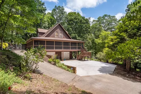240 Rolling Hills Dr, Morganton, GA 30560
