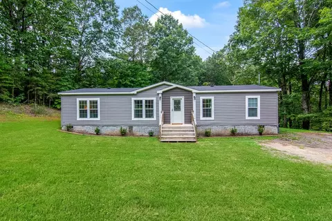 306 Cripple Creek Ln, Ellijay, GA 30536