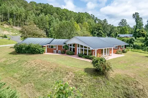 212 Natural Springs Dr, Murphy, NC 28906