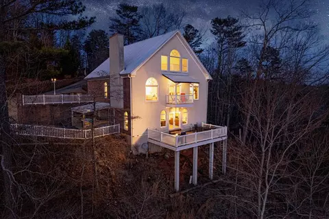 626 Palisade Dr, Ellijay, GA 30540