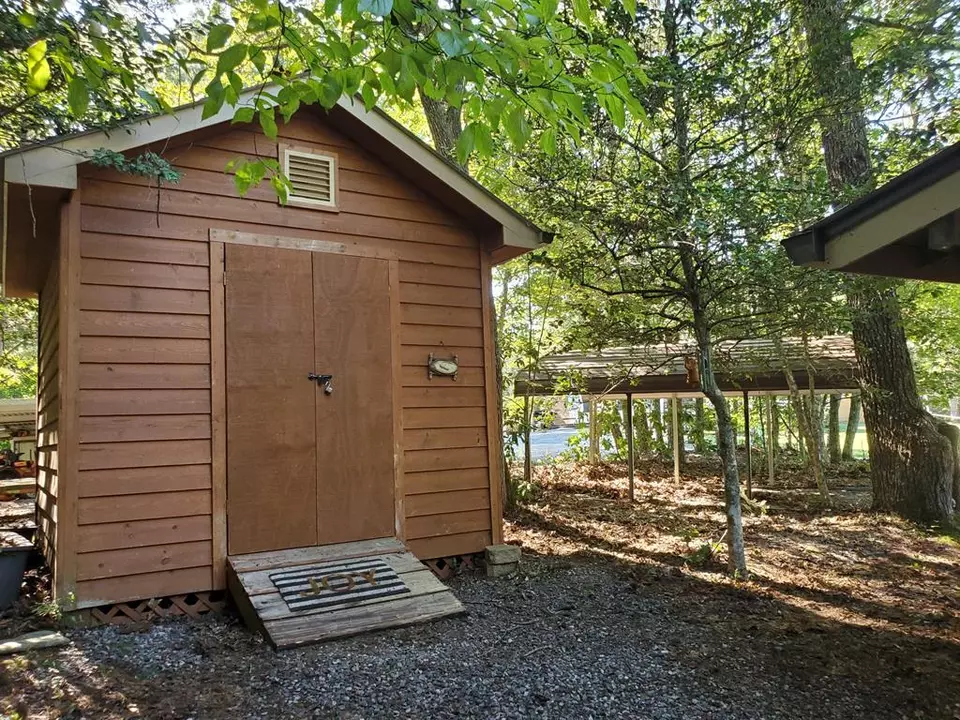 Exterior - 83 Boxborough Dr, Blairsville, GA 30512 photo 12 of 18