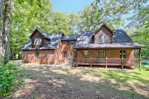 2204 Cedar Cliff Rd, Hiawassee, GA 30546