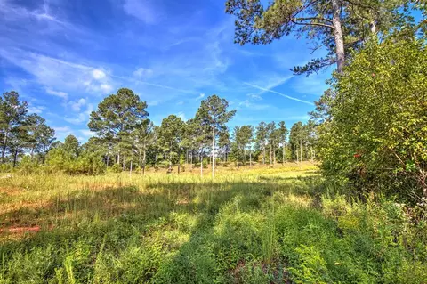 127 Hillside Ln, Ellijay, GA 30540