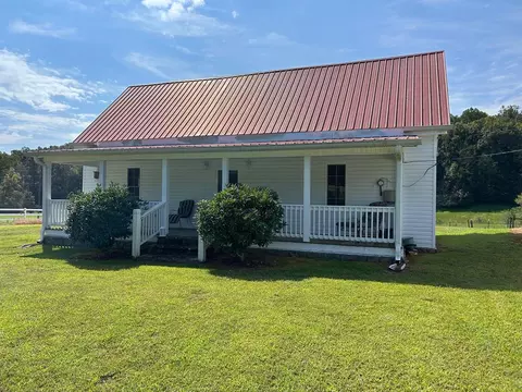 4198 Roy Roy Rd, Ellijay, GA 30540