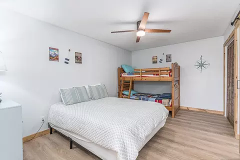 Bedroom - 125 Ridgewood Dr, Murphy, NC 28906 photo 6 of 6