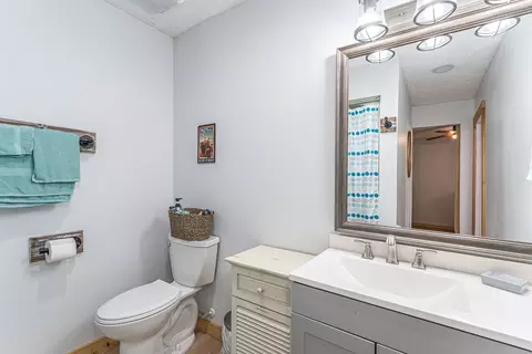 Bath - 125 Ridgewood Dr, Murphy, NC 28906 photo 4 of 6