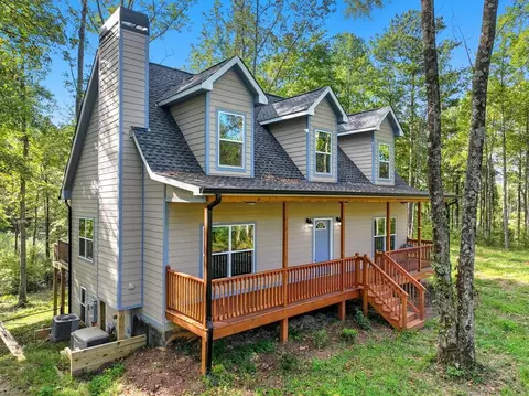 235 Oak Park Dr, Talking Rock, GA 30175