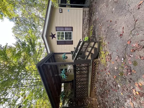 68 Nelson Rd, Hiawassee, GA 30546