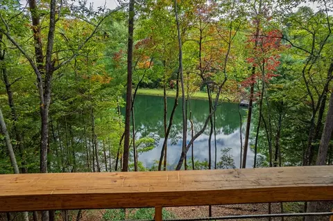 85 Moreland Trl, Blue Ridge, GA 30513