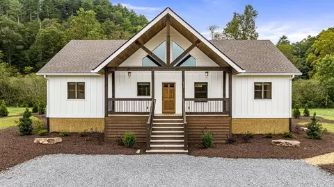 60 E Conasauga Crk, Ellijay, GA 30540