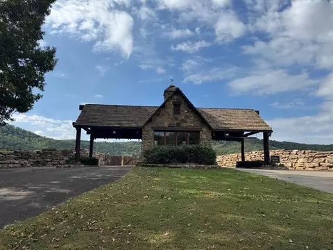 174 Trailwood, Ellijay, GA 30536