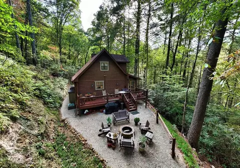 63 Laras Peace Ln, Blairsville, GA 30512