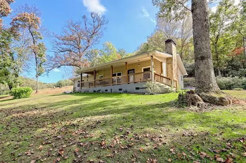 1306 Hot House Rd, Hayesville, NC 28904