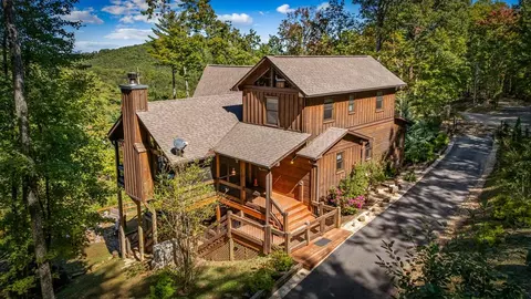 588 Bell Camp Ridge Rd, Blue Ridge, GA 30513
