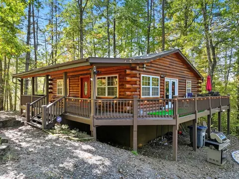 25 Foster Ln, Morganton, GA 30560