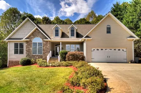 42 Southview Ln, Blairsville, GA 30512