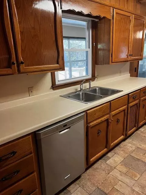 Kitchen - 1966 Hwy 142 E, Covington, GA 30014 photo 7 of 11
