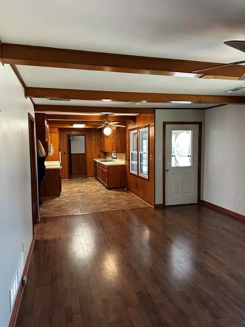 Living - 1966 Hwy 142 E, Covington, GA 30014 photo 8 of 10