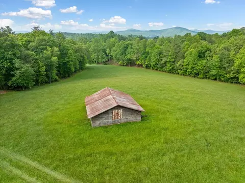 10442 Hwy 325, Blairsville, GA 30512
