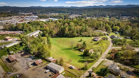 121165 Orchard Blvd, Blue Ridge, GA 30513