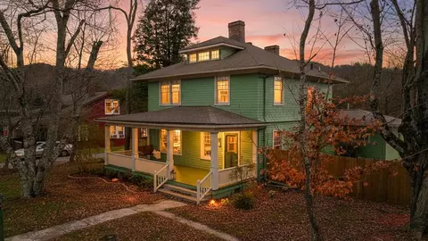 366 Hill St, Murphy, NC 28906